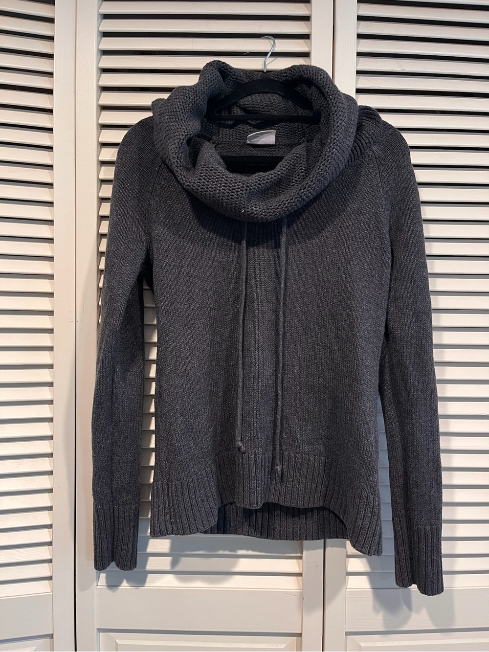 Columbia Charcoal Gray Cowl Neck Women's Sweater